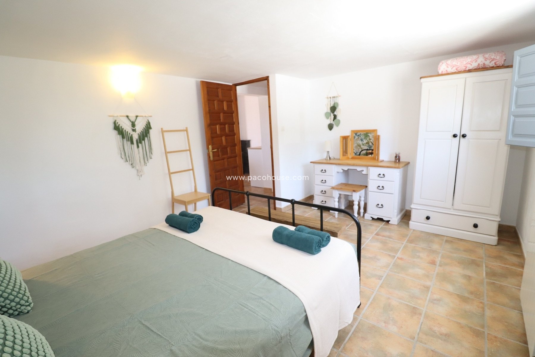 Resale - Cortijo -
Velez-Rubio