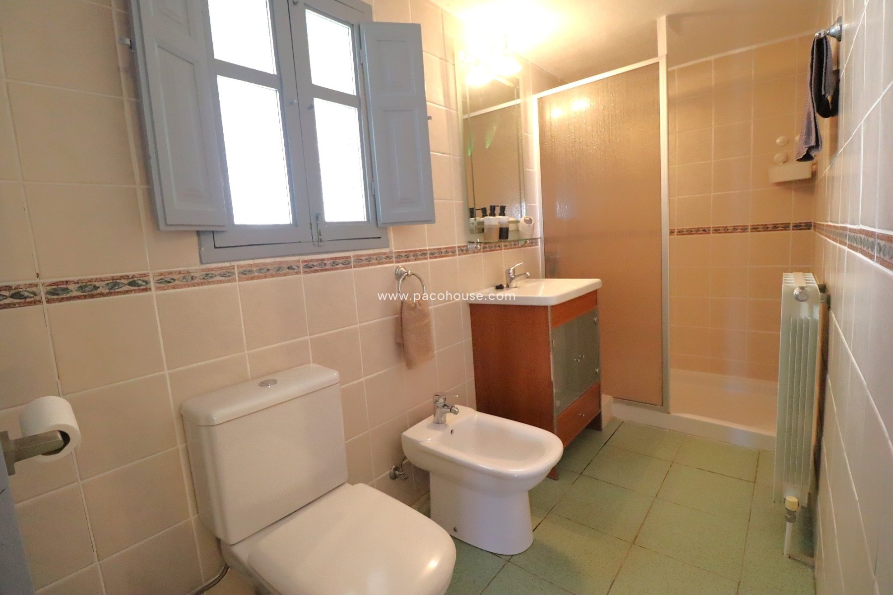 Resale - Cortijo -
Velez-Rubio