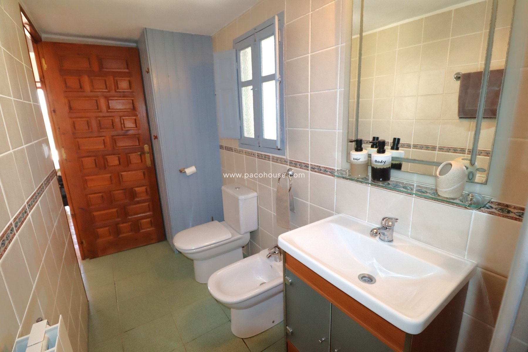 Resale - Cortijo -
Velez-Rubio