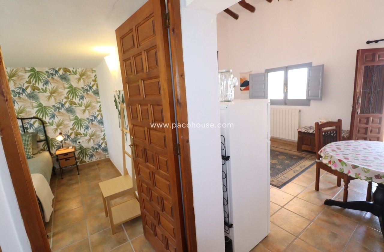 Resale - Cortijo -
Velez-Rubio