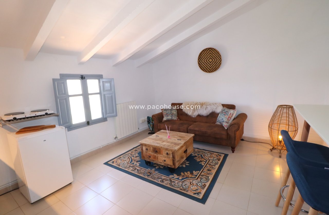 Resale - Cortijo -
Velez-Rubio