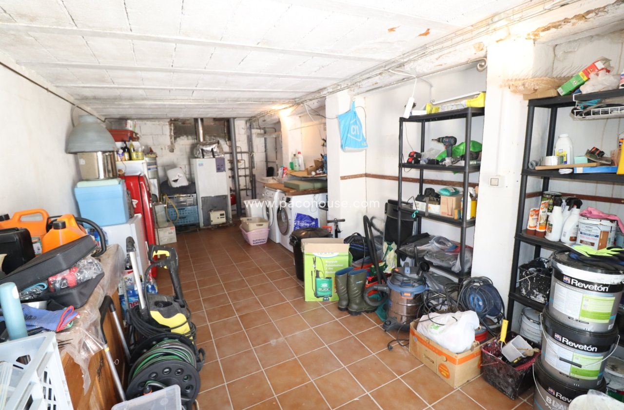 Resale - Cortijo -
Velez-Rubio