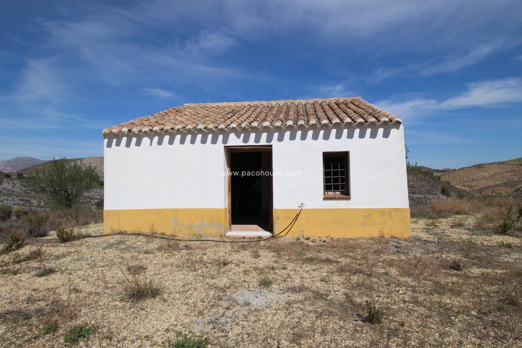 Resale - Cortijo -
Zarzalico