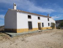 Resale - Cortijo -
Zarzalico