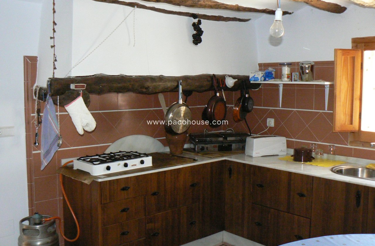 Resale - Cortijo -
Zarzalico