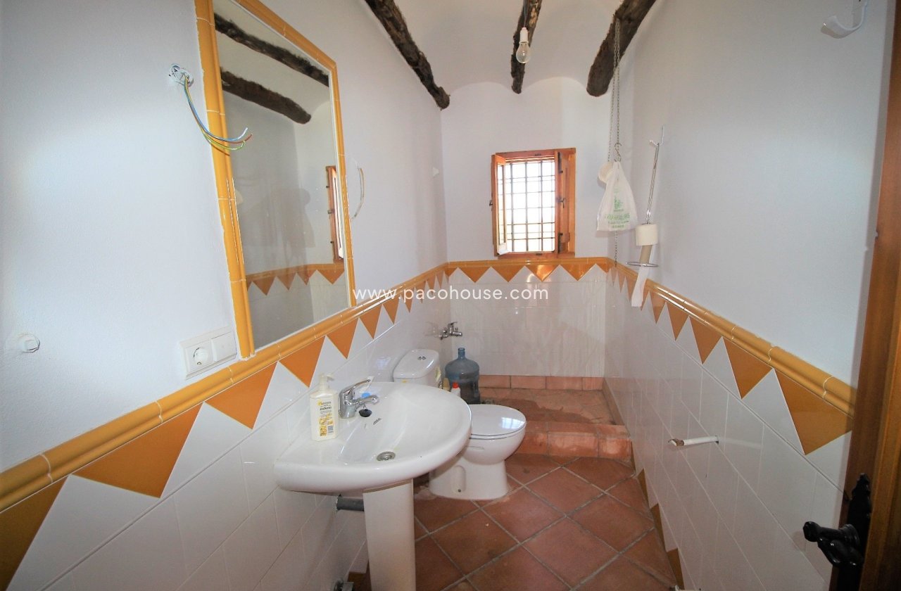 Resale - Cortijo -
Zarzalico