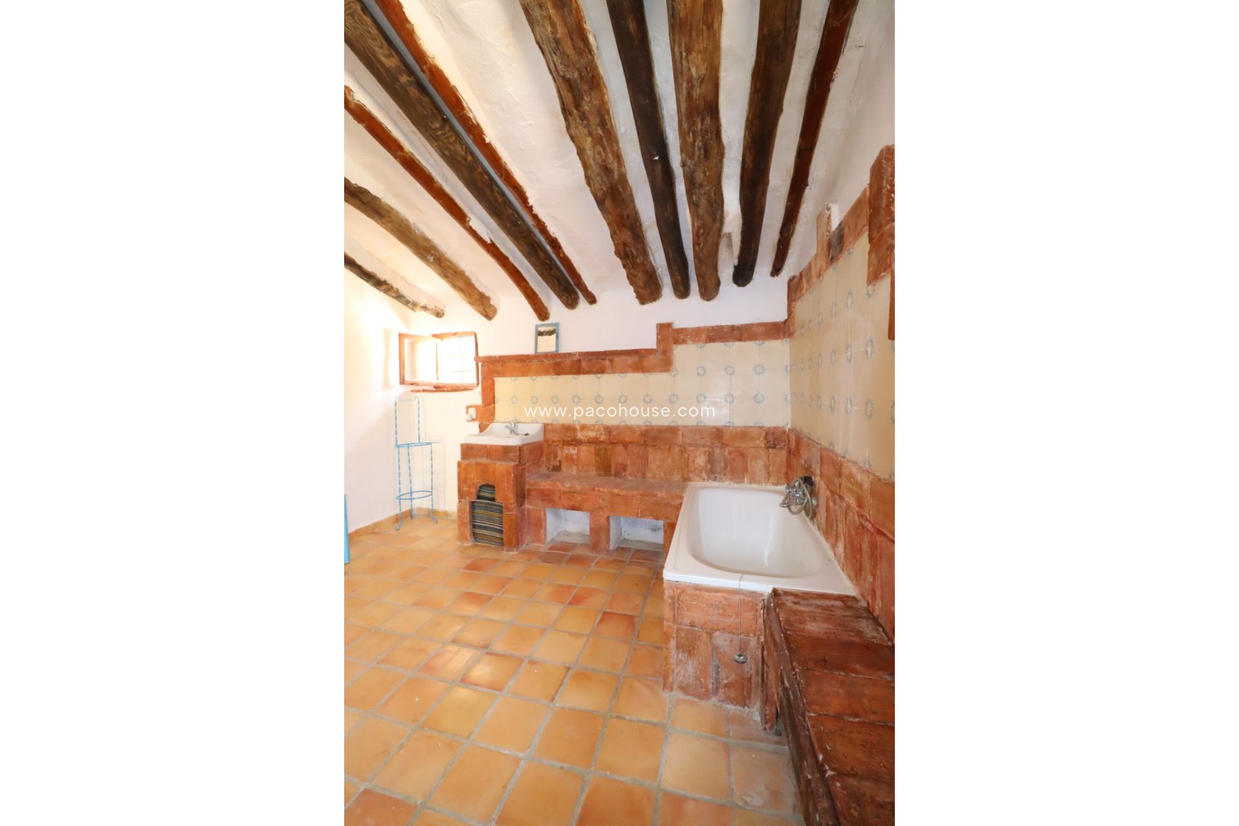 Resale - Cortijo -
Zarzalico
