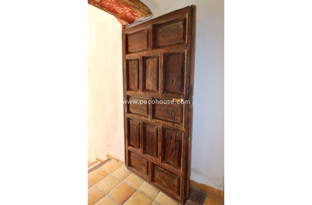 Resale - Cortijo -
Zarzalico