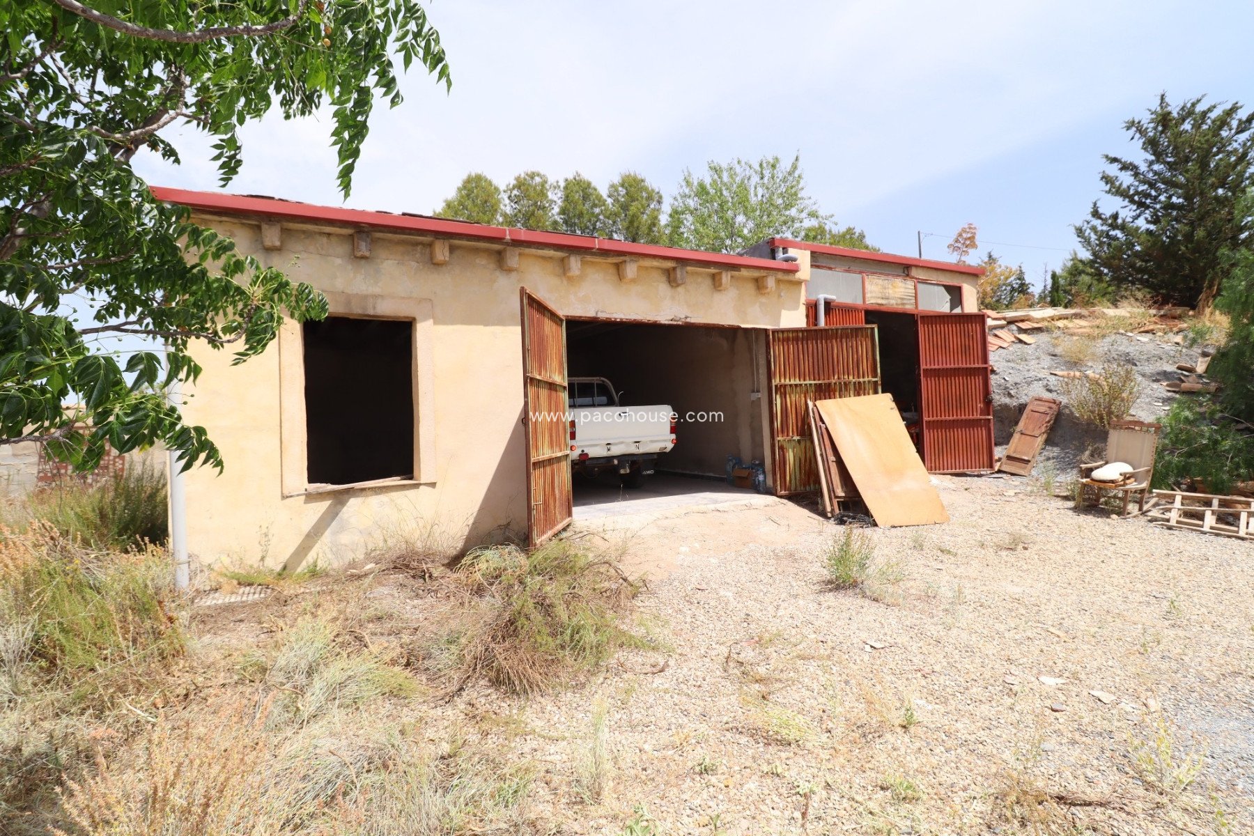 Resale - Cortijo -
Zarzalico