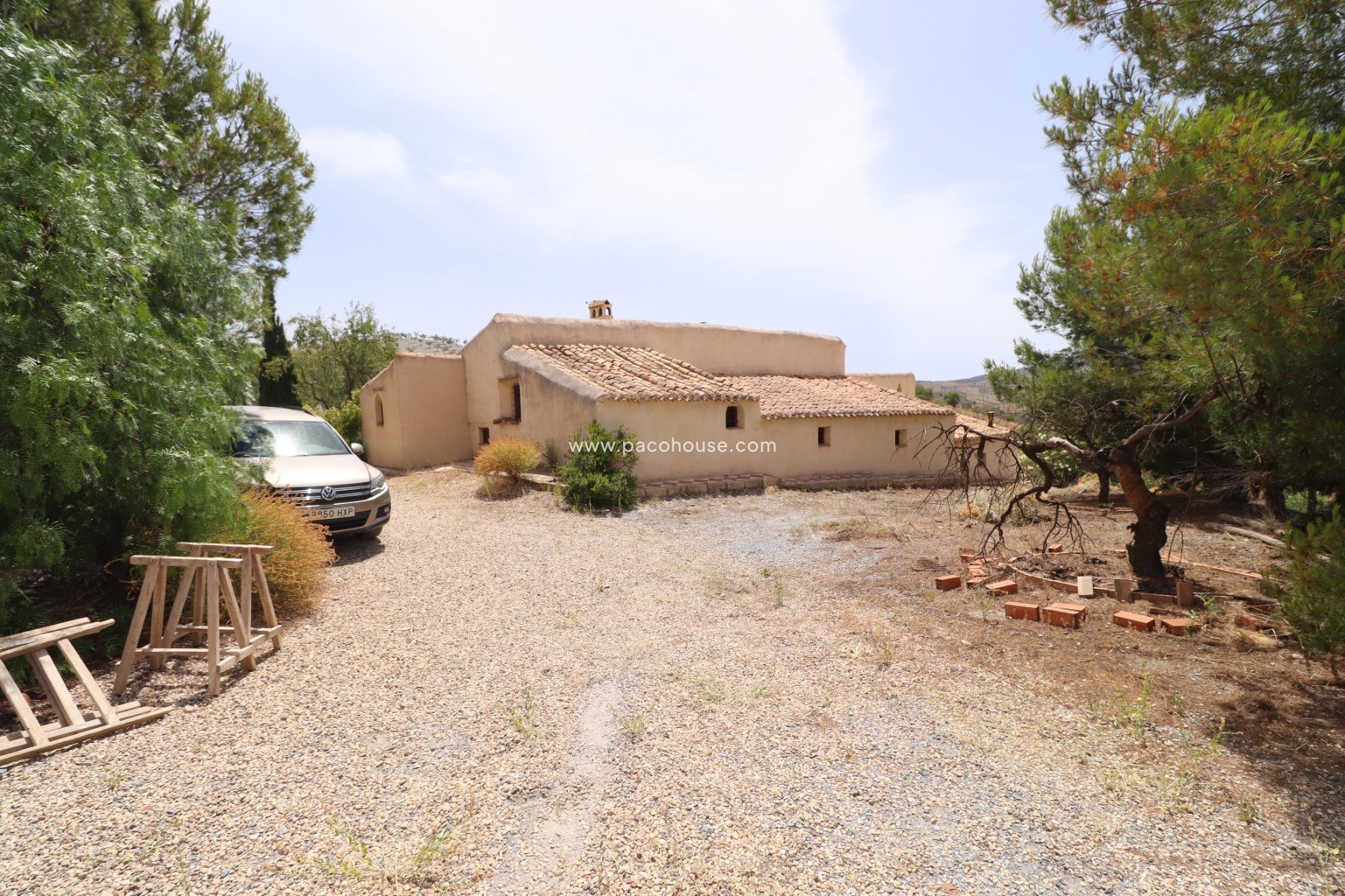 Resale - Cortijo -
Zarzalico