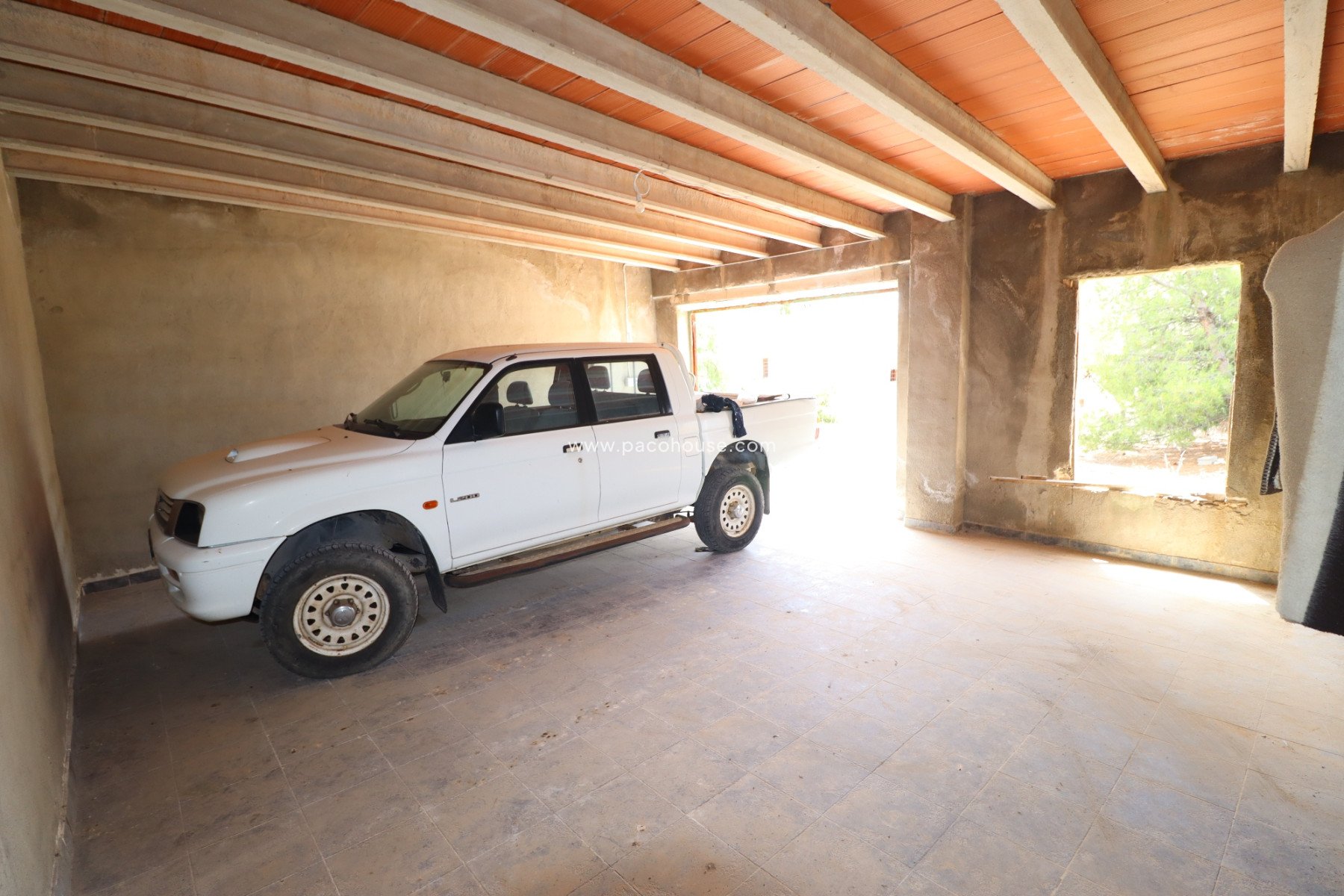 Resale - Cortijo -
Zarzalico