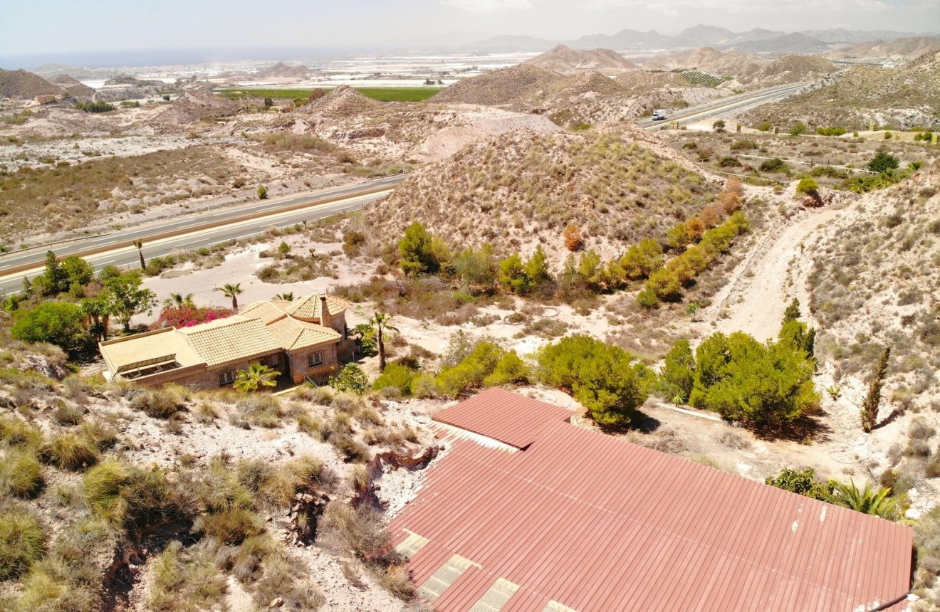 Resale - Country House -
Aguilas