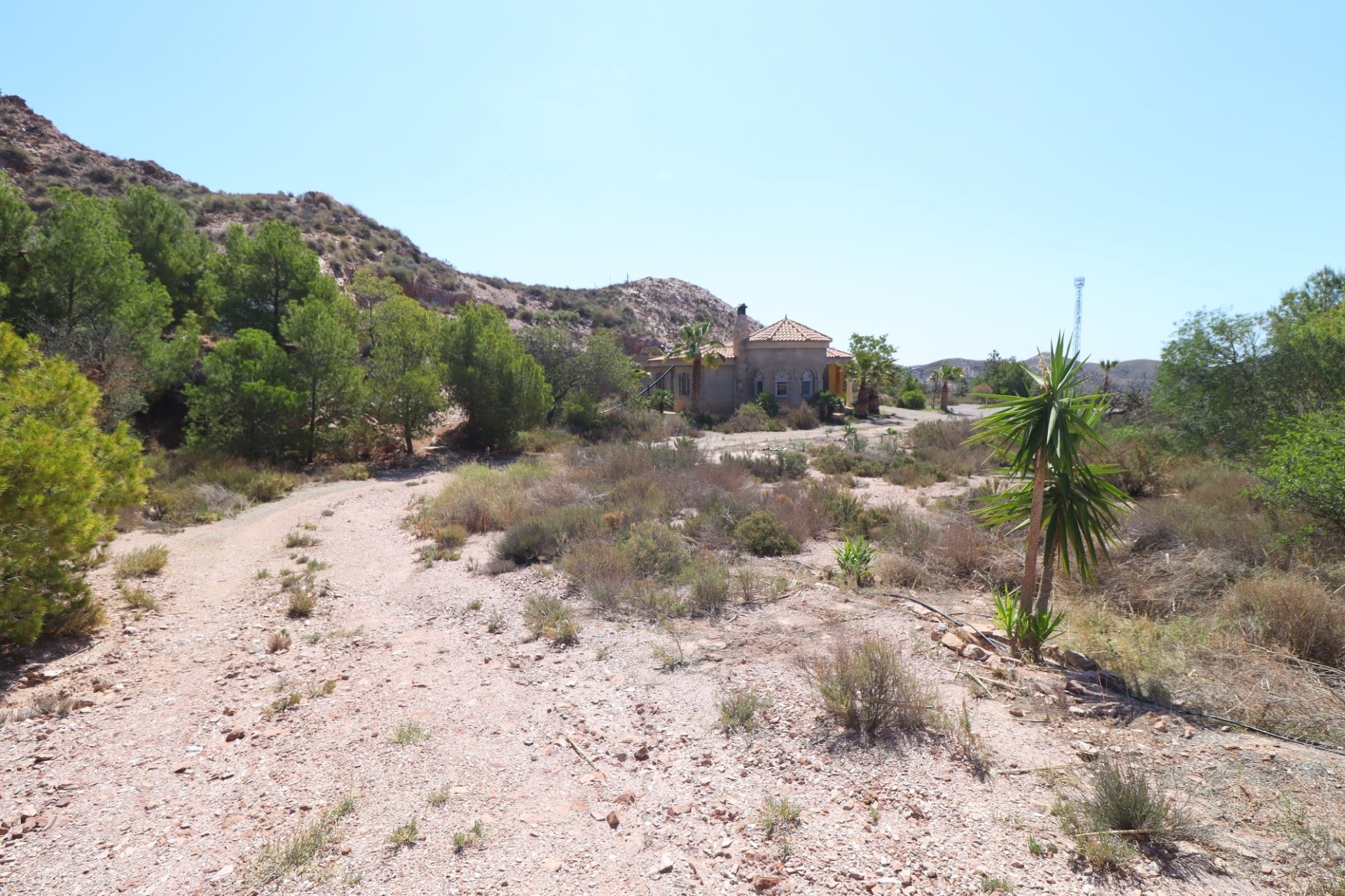 Resale - Country House -
Aguilas