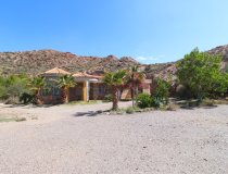 Resale - Country House -
Aguilas