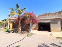Resale - Country House -
Aguilas
