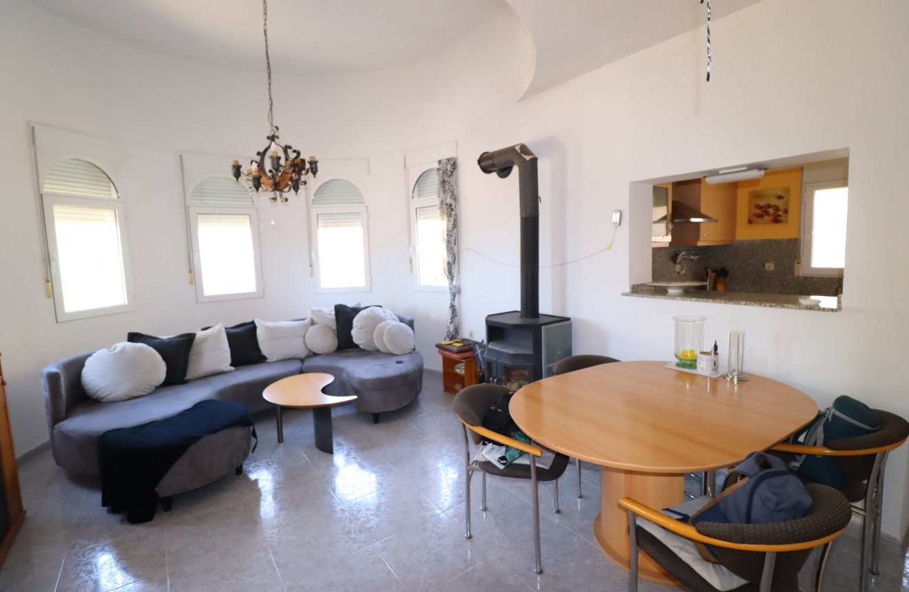 Resale - Country House -
Aguilas