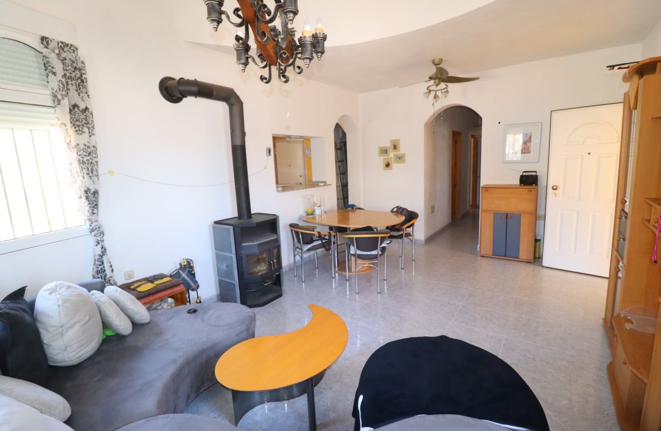 Resale - Country House -
Aguilas