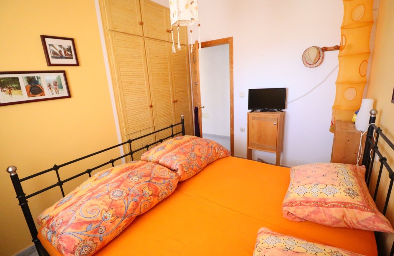 Resale - Country House -
Aguilas