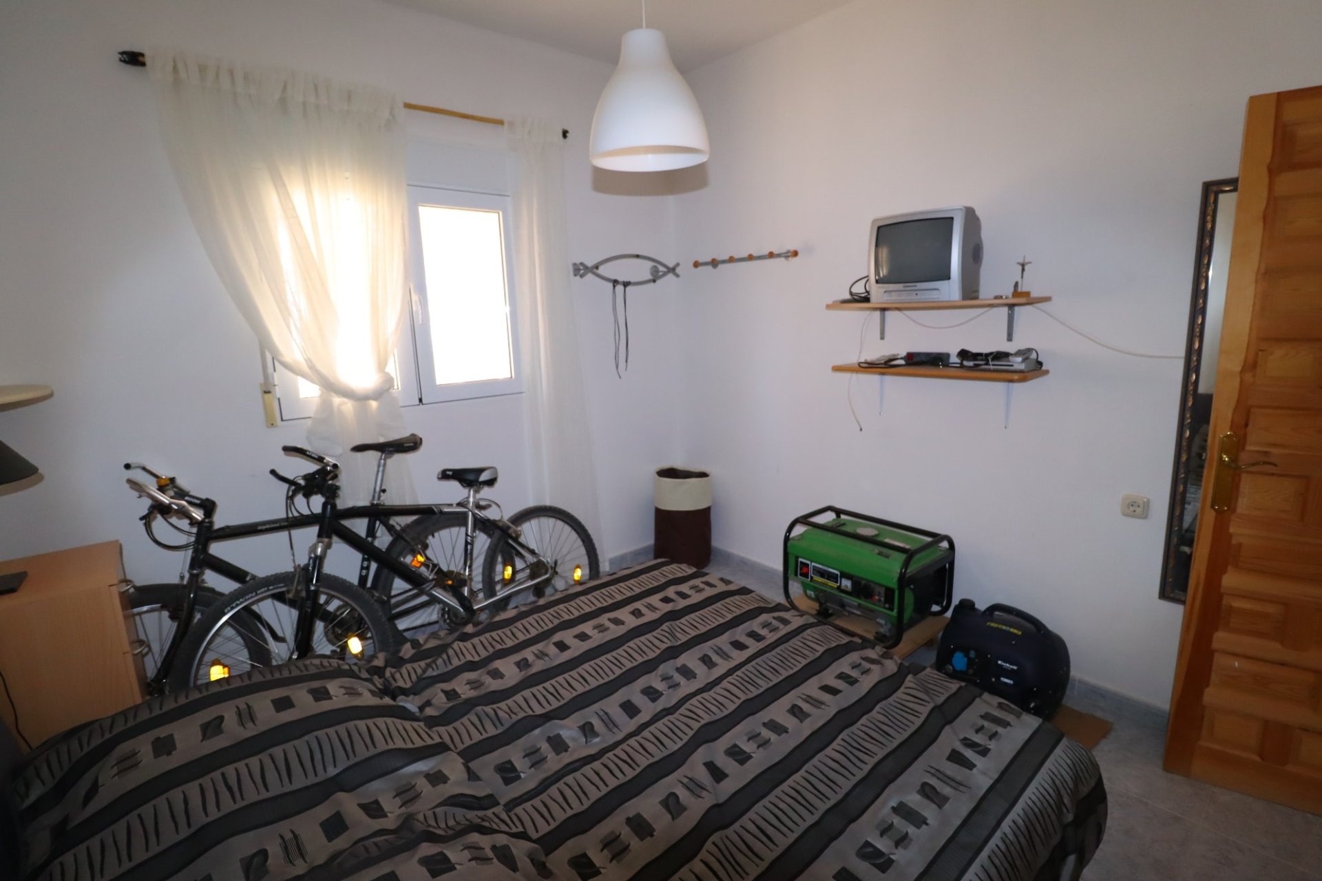 Resale - Country House -
Aguilas