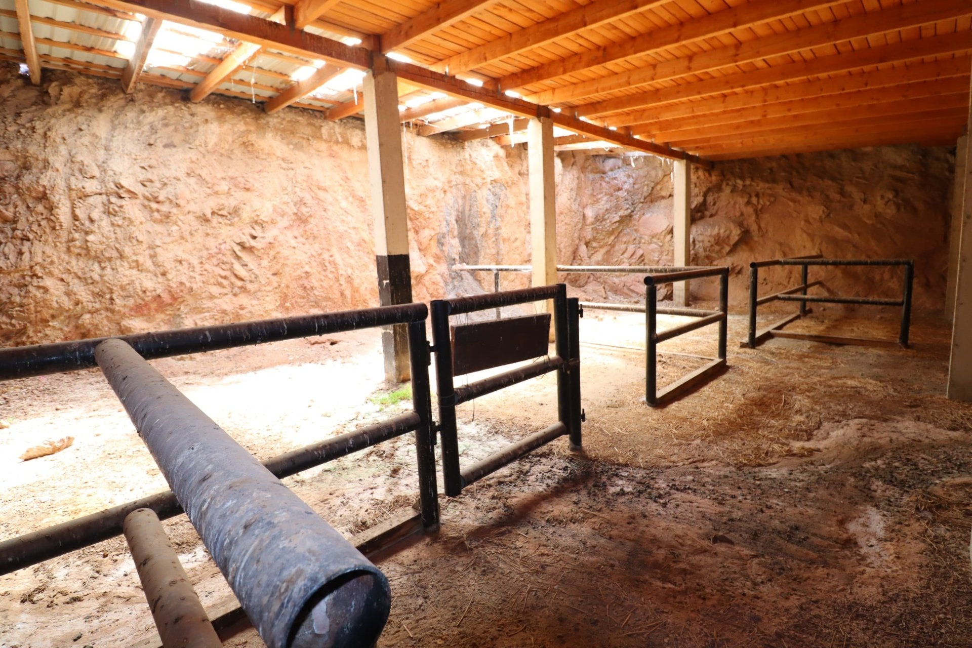 Resale - Country House -
Aguilas