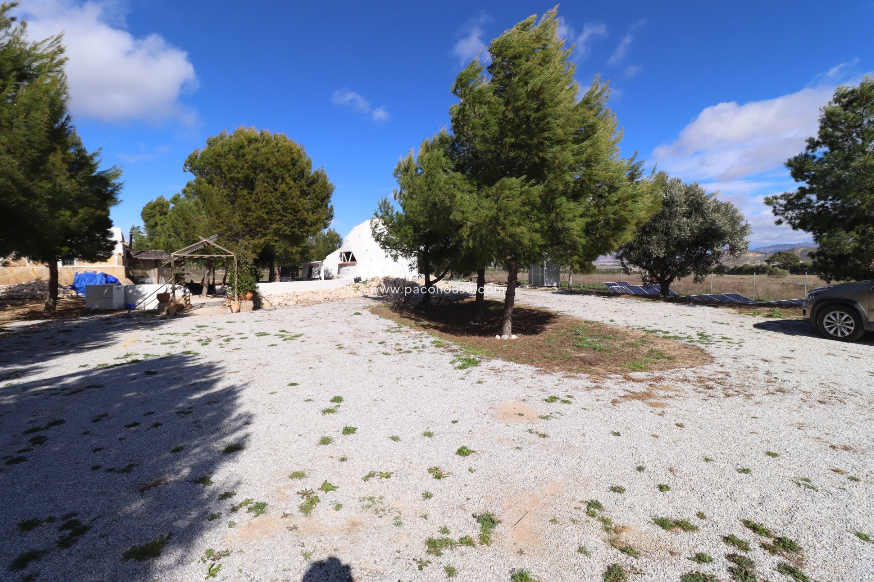 Resale - Country House -
La Parroquia