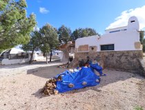 Resale - Country House -
La Parroquia