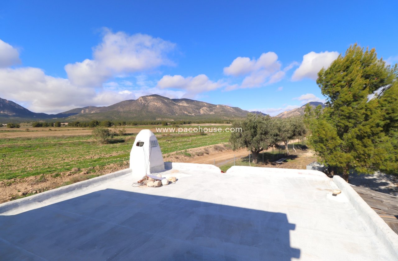 Resale - Country House -
La Parroquia