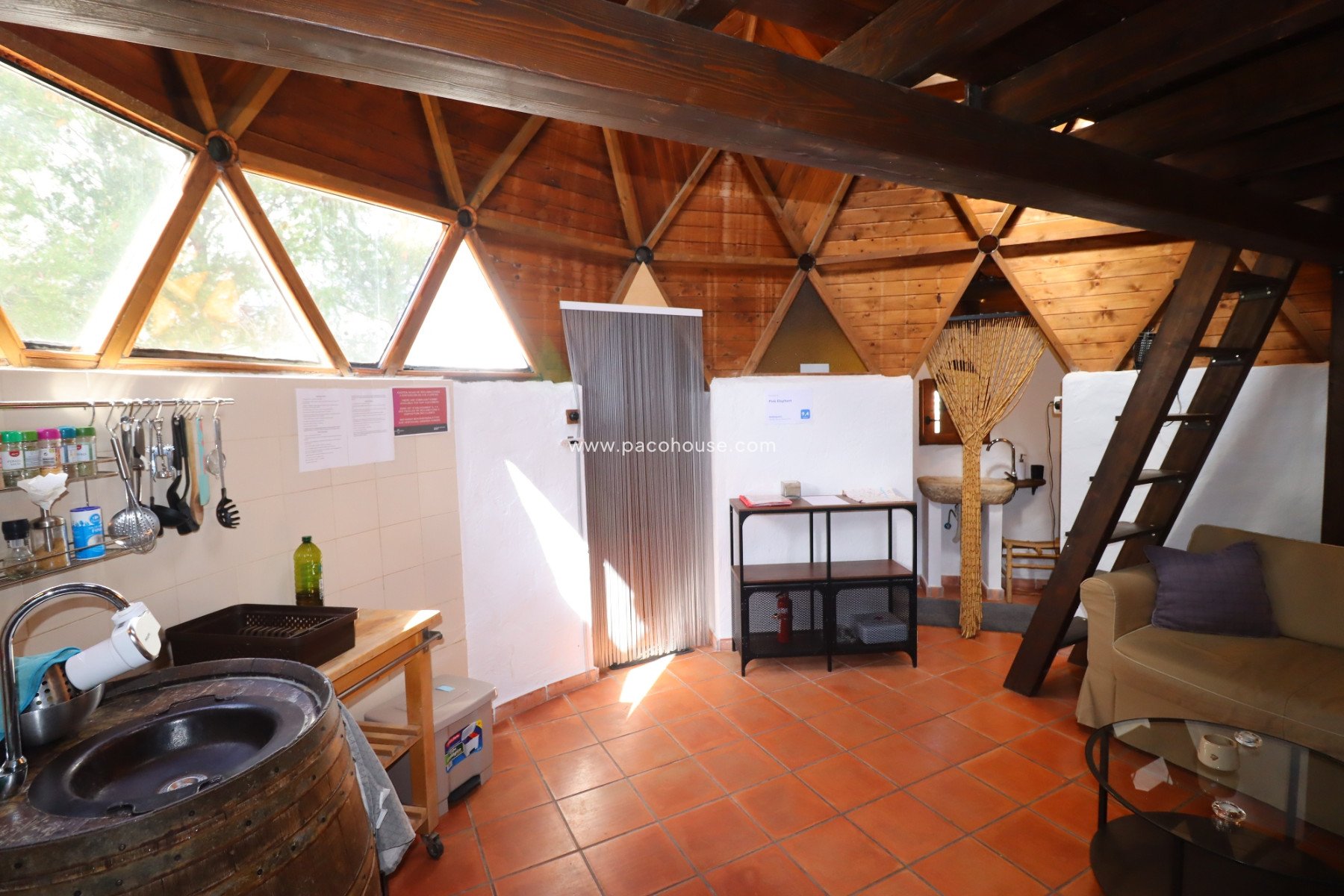 Resale - Country House -
La Parroquia