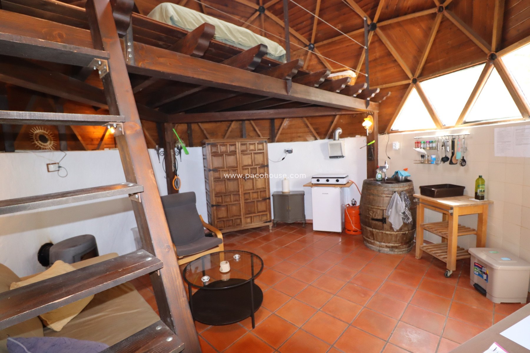 Resale - Country House -
La Parroquia