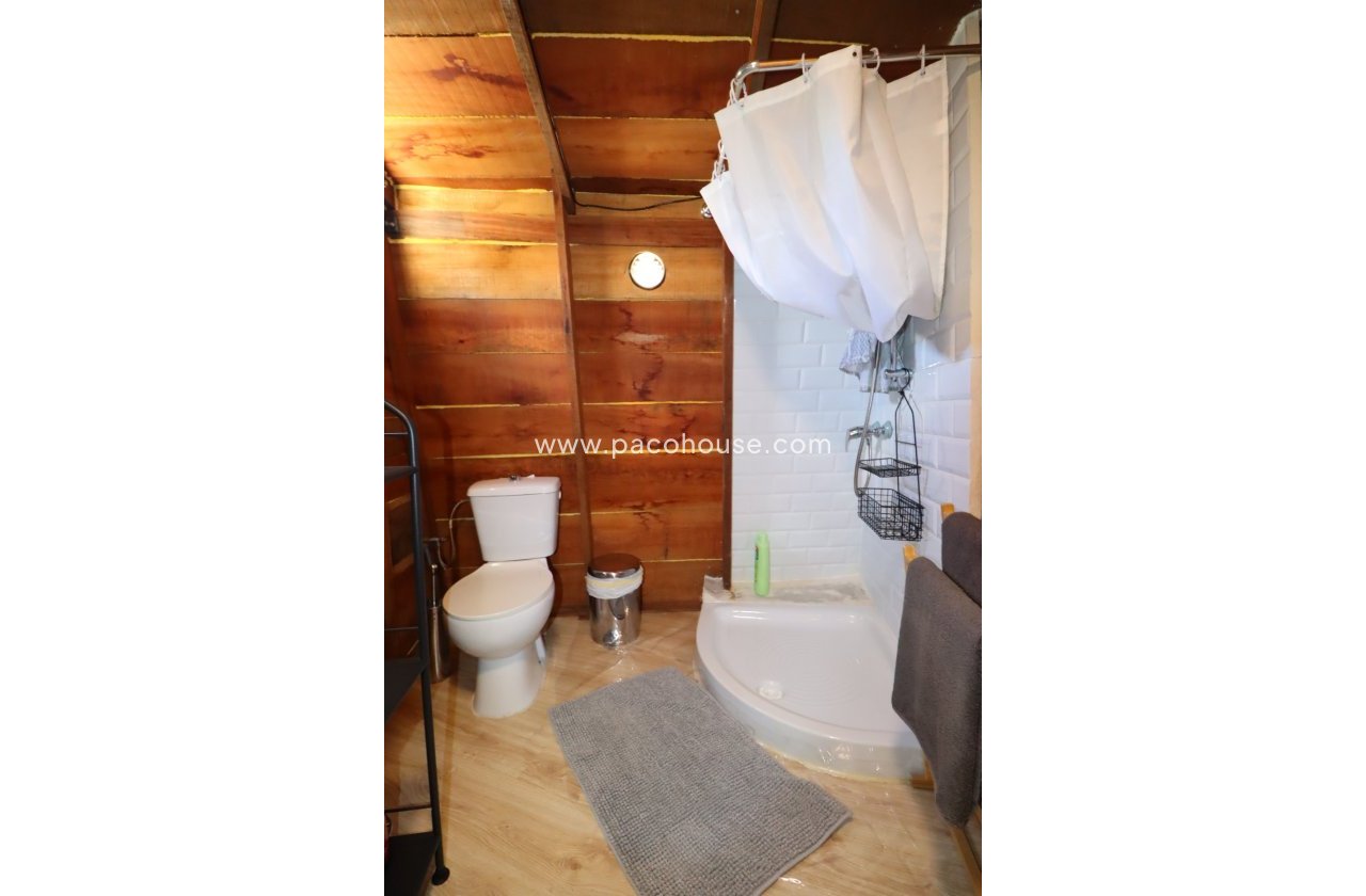 Resale - Country House -
La Parroquia