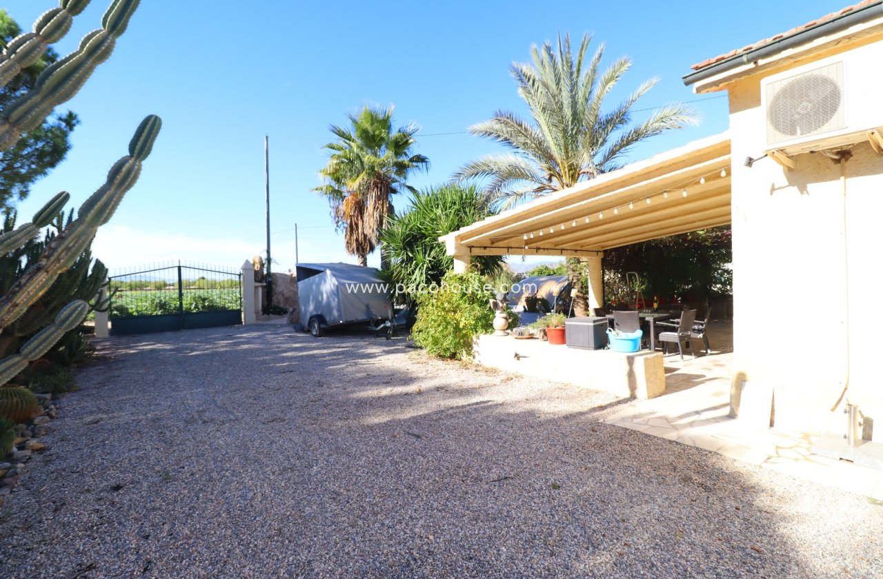 Resale - Country House -
Lorca