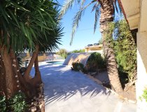 Resale - Country House -
Lorca