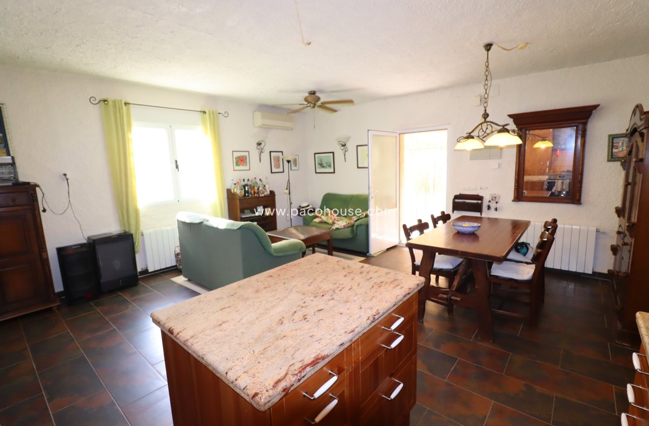 Resale - Country House -
Lorca