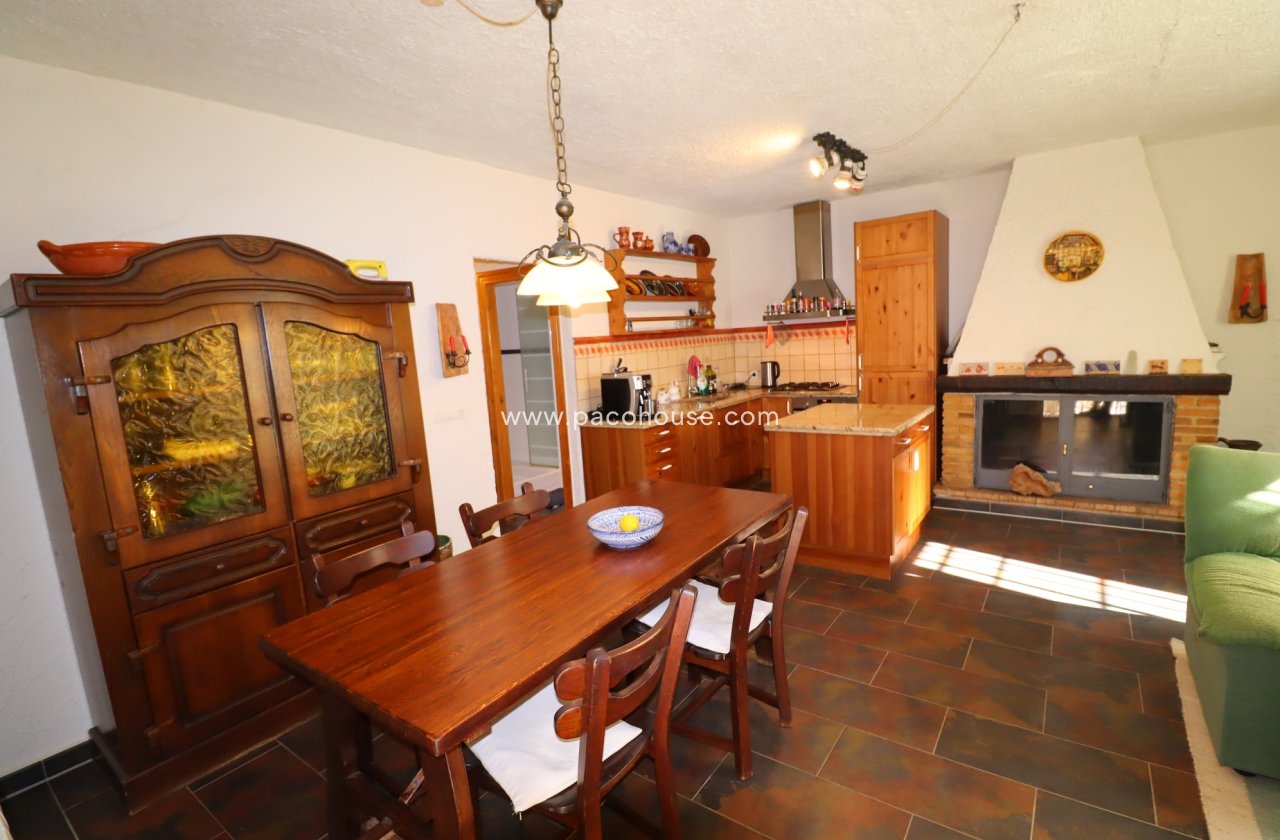 Resale - Country House -
Lorca