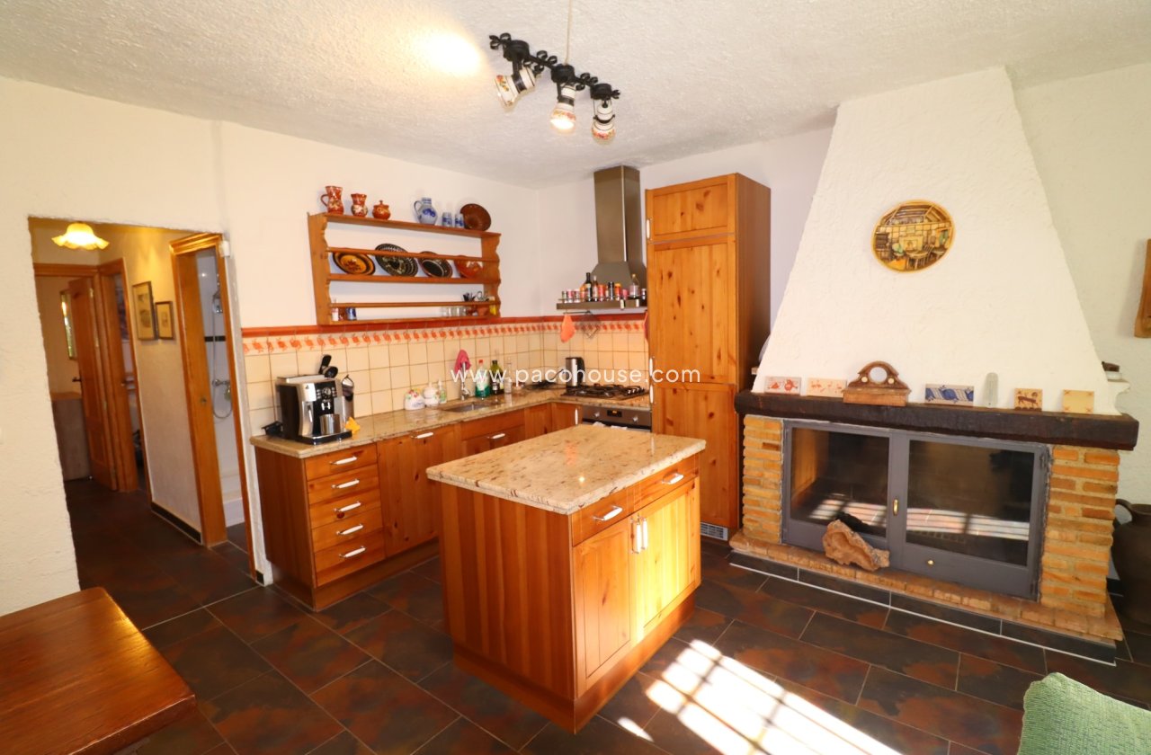 Resale - Country House -
Lorca