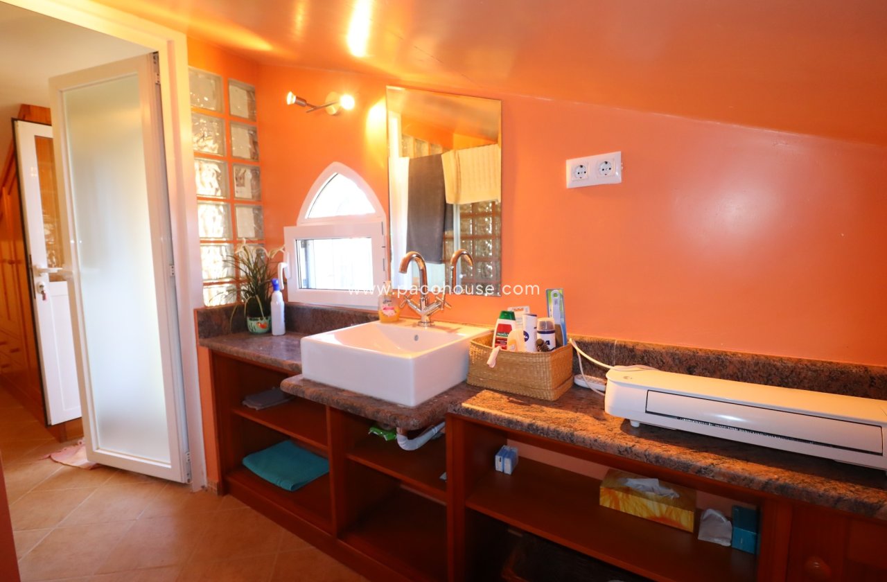 Resale - Country House -
Lorca