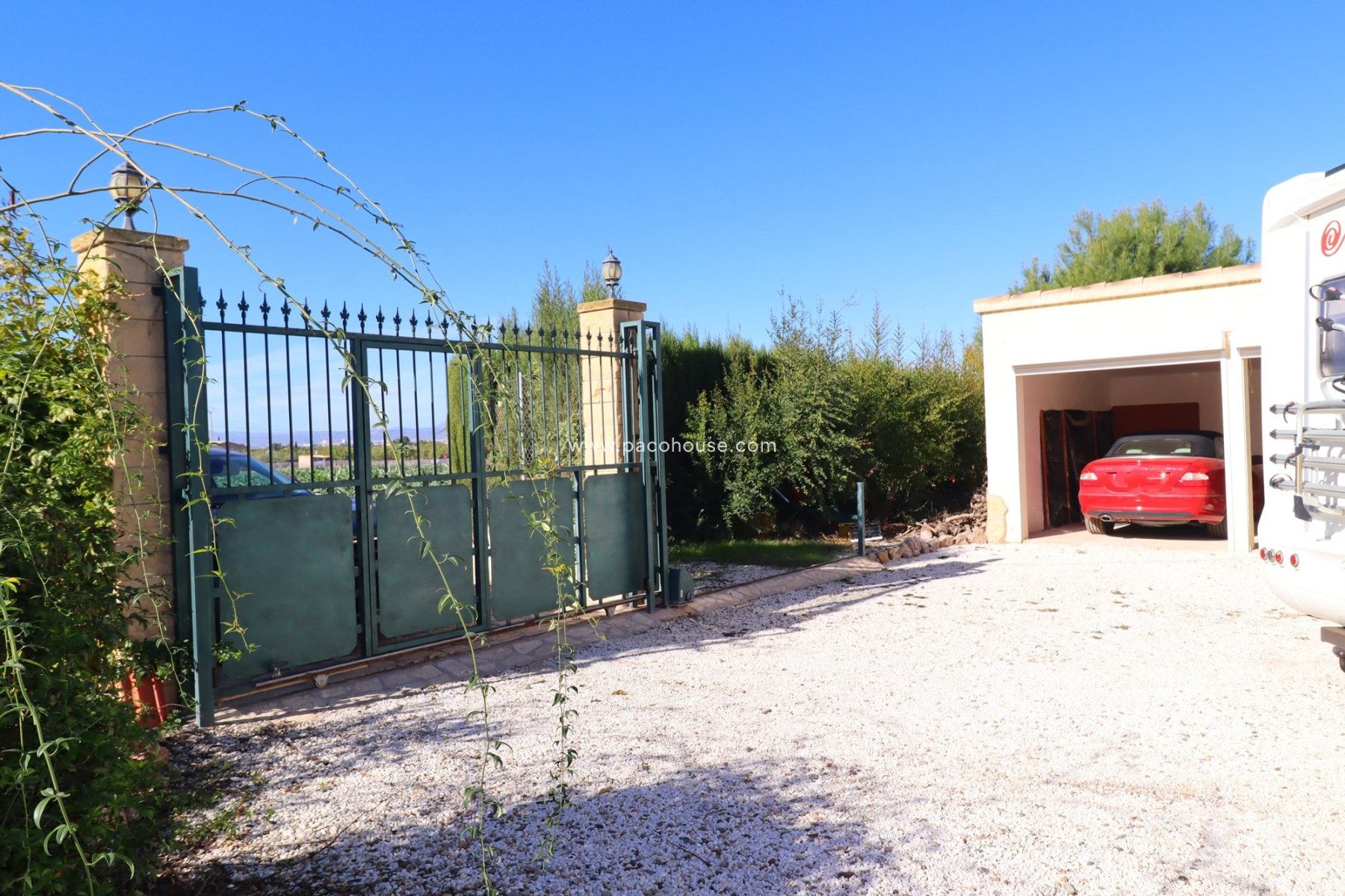 Resale - Country House -
Lorca
