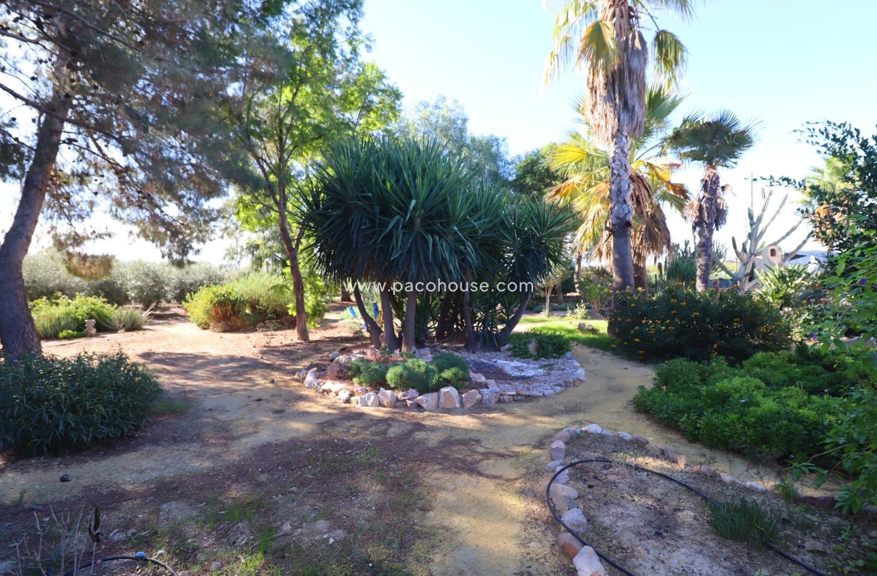 Resale - Country House -
Lorca