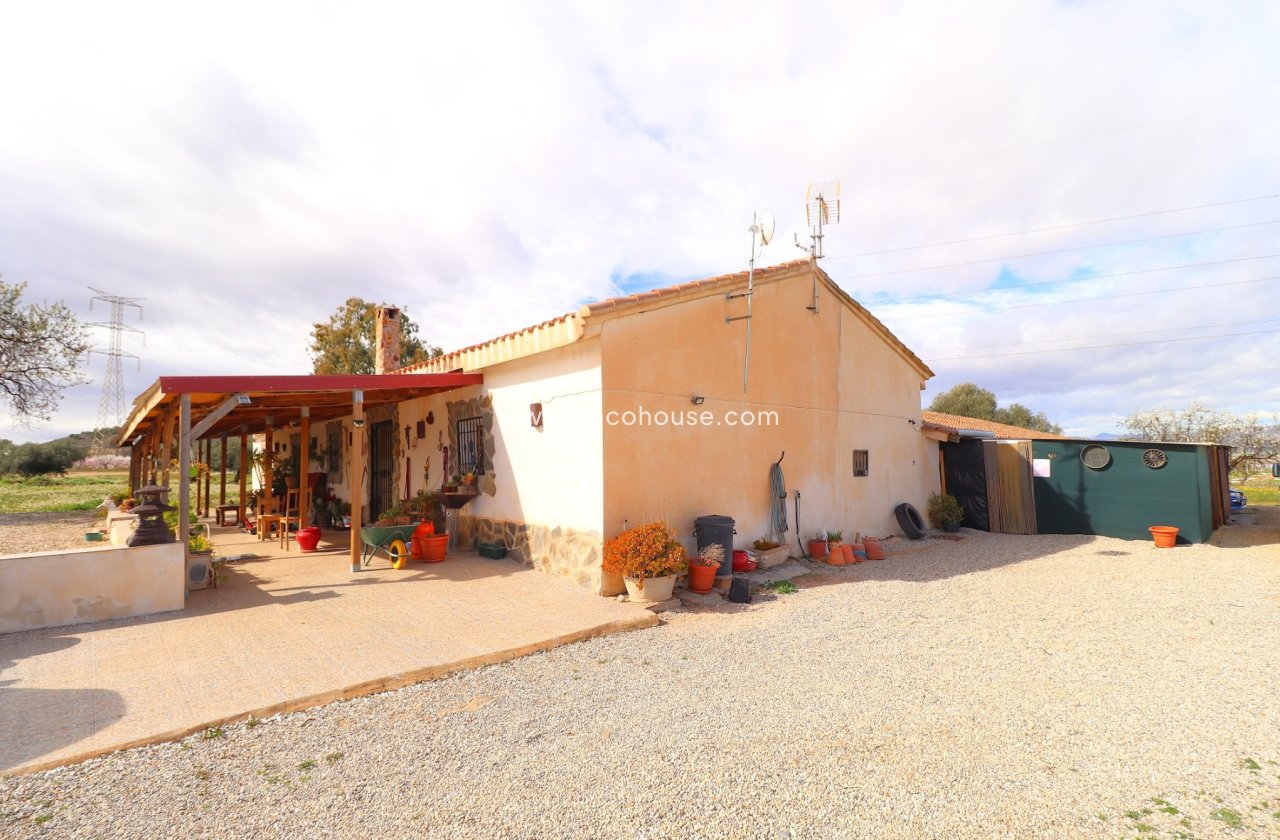 Resale - Country House -
Lorca