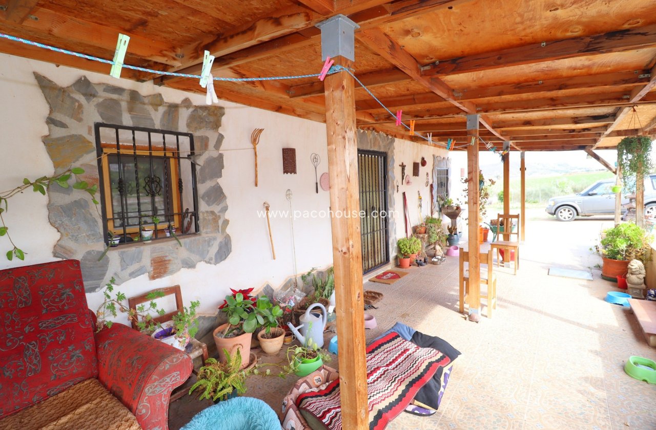 Resale - Country House -
Lorca