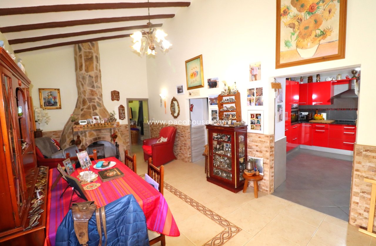 Resale - Country House -
Lorca