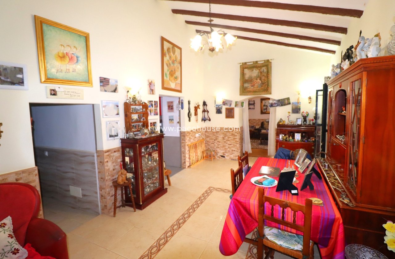 Resale - Country House -
Lorca