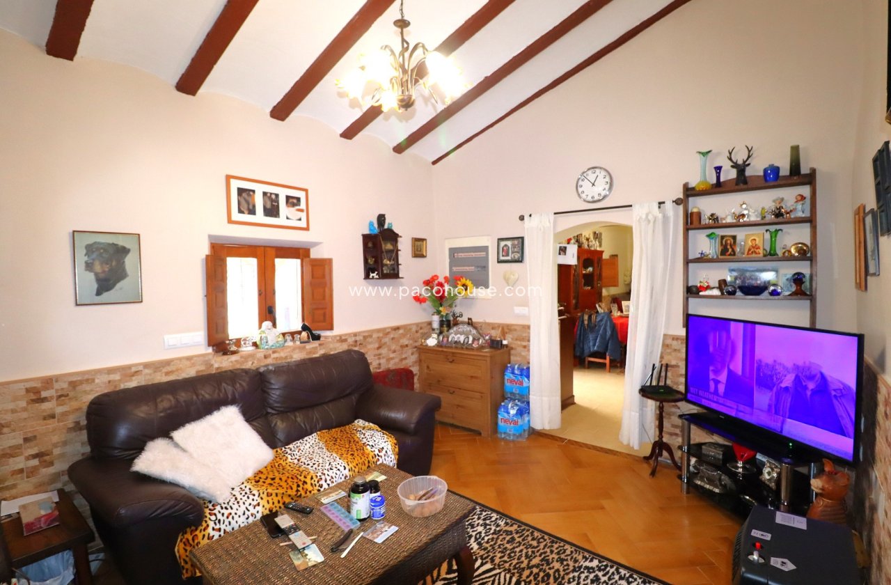 Resale - Country House -
Lorca