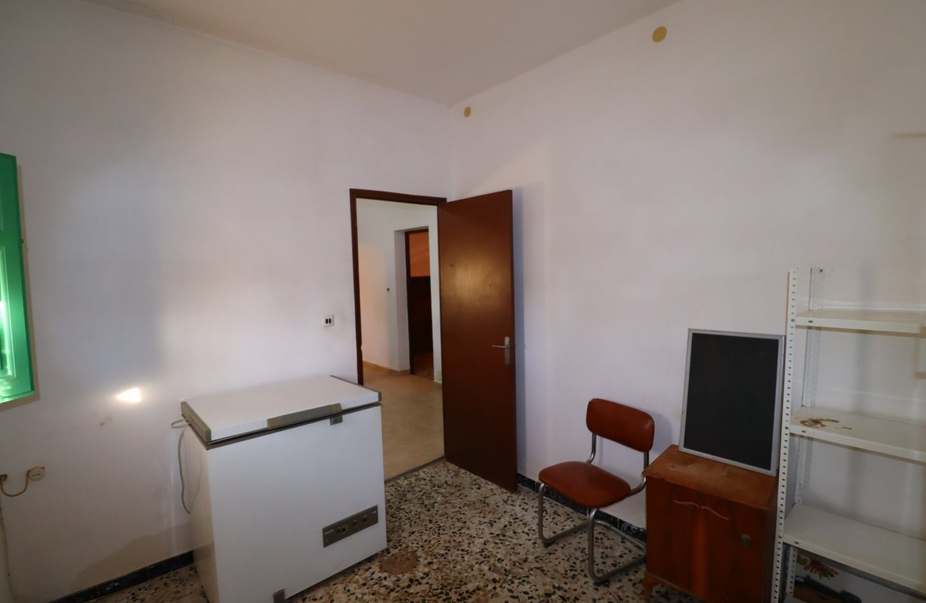 Resale - Country House -
Lorca