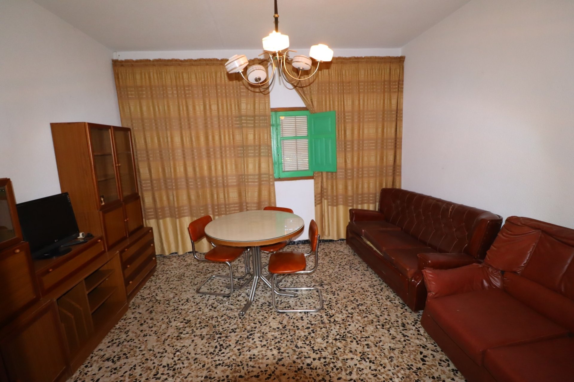 Resale - Country House -
Lorca