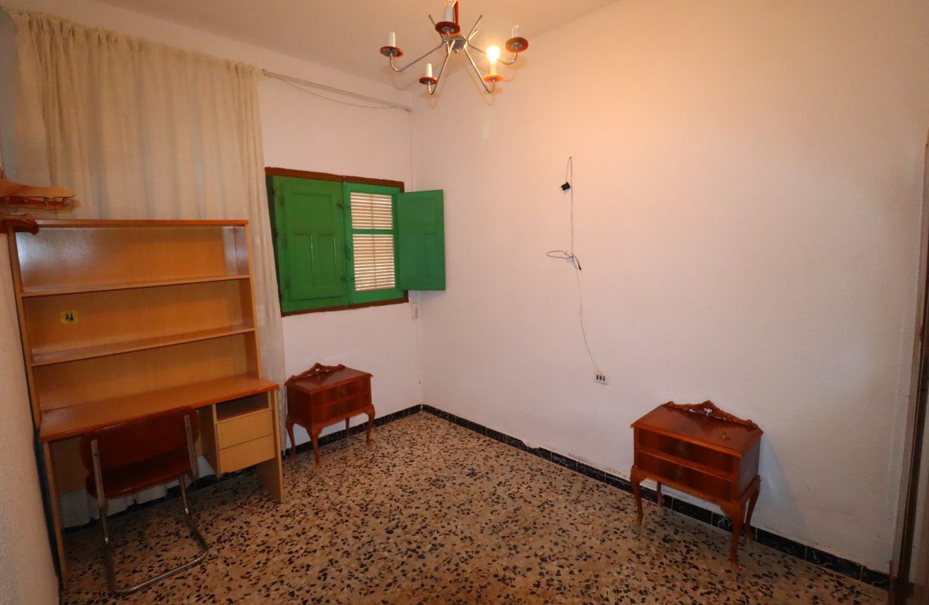 Resale - Country House -
Lorca