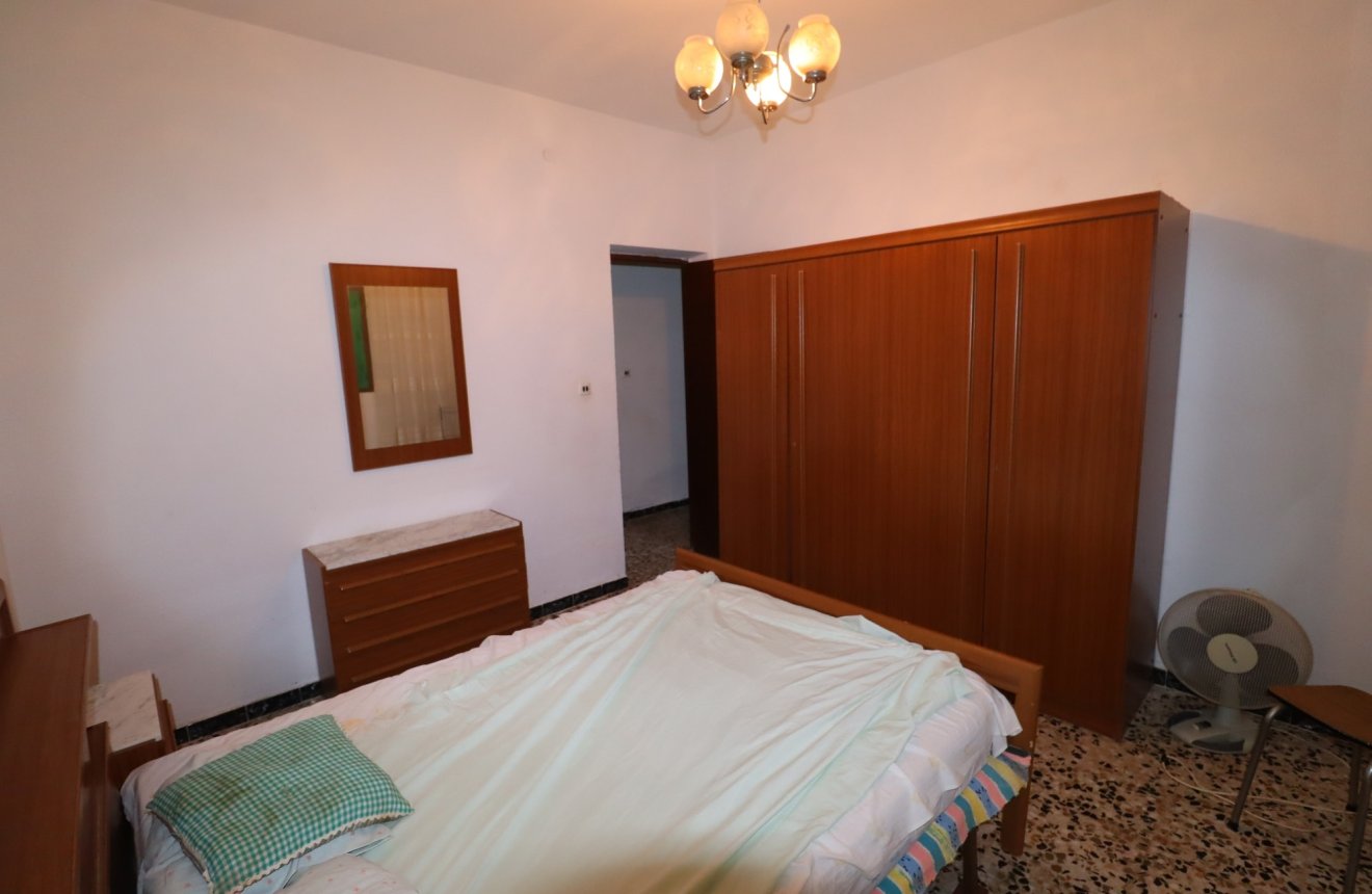 Resale - Country House -
Lorca