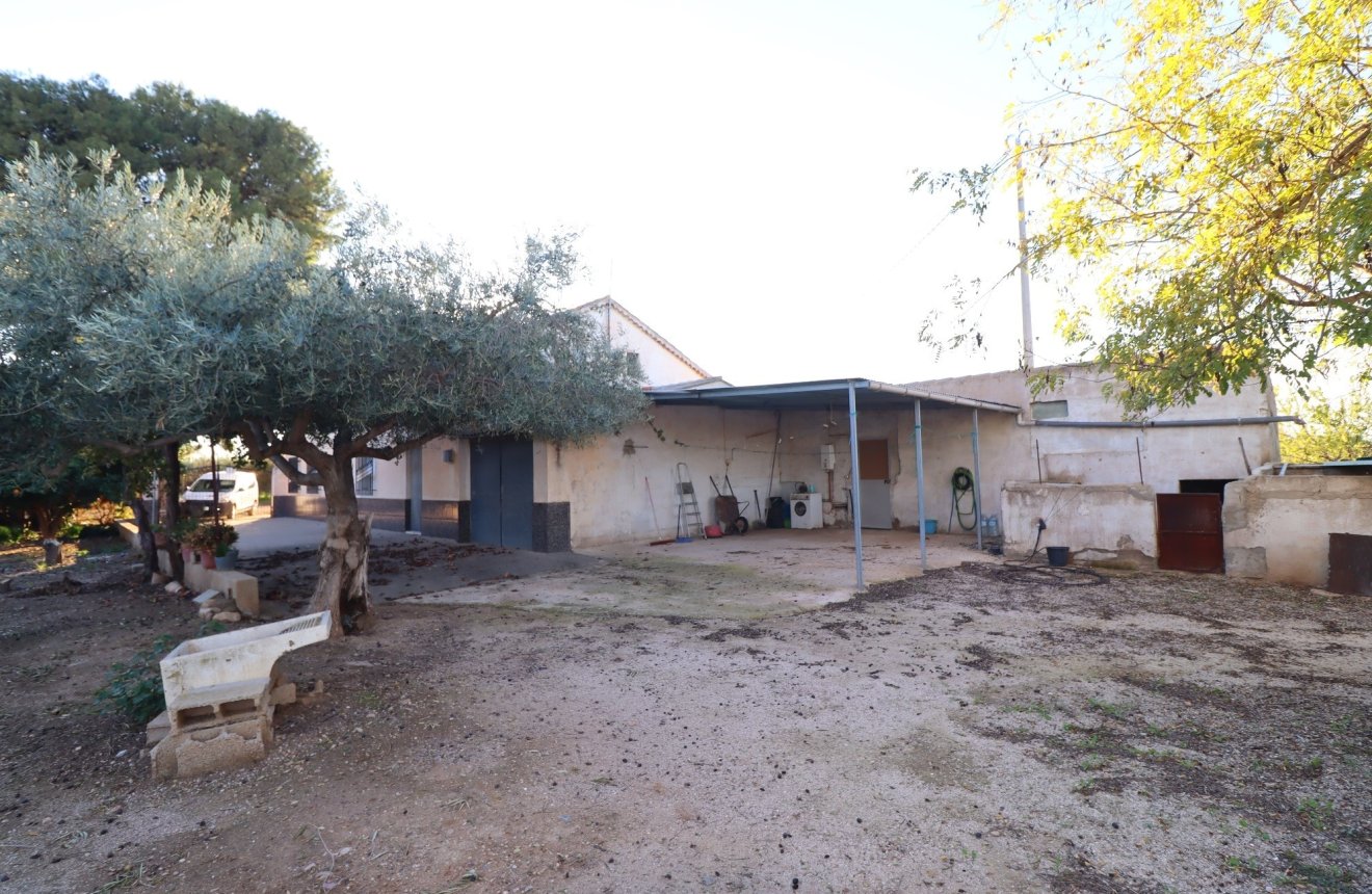 Resale - Country House -
Lorca