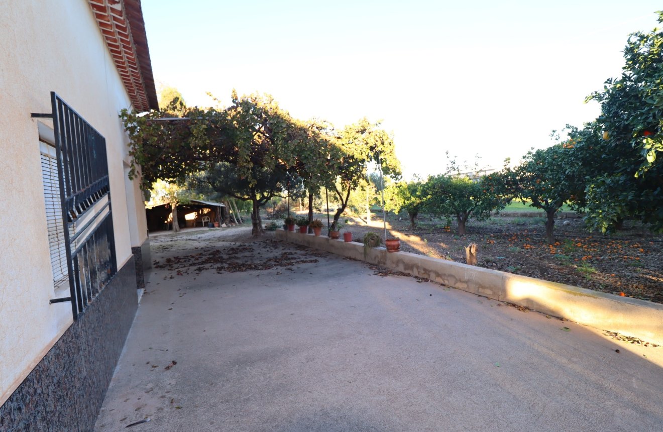 Resale - Country House -
Lorca