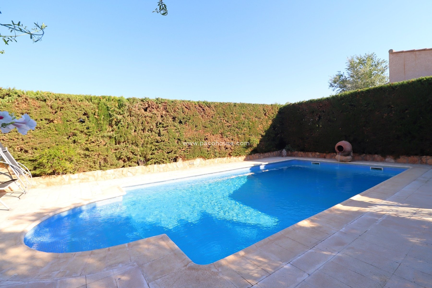 Resale - Country House -
Purias